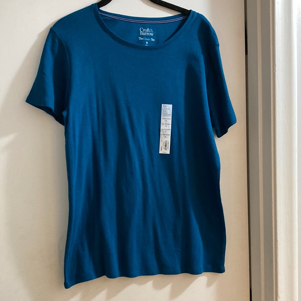 3 for $10 ❤️Croft &Barrow Sz M Teal green Crewneck T-shirt